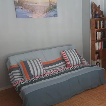 Holiday home La Maison Des Glycines Onesse-et-Laharie